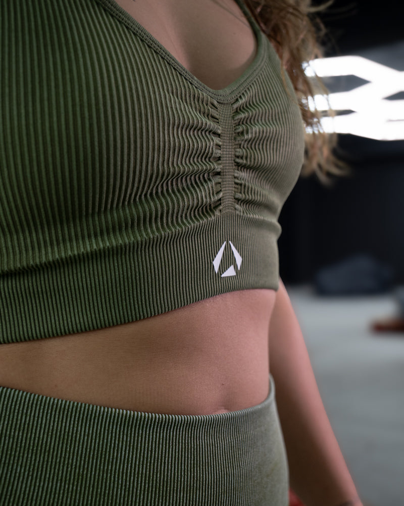 CONJUNTO OLIVE SCULPT